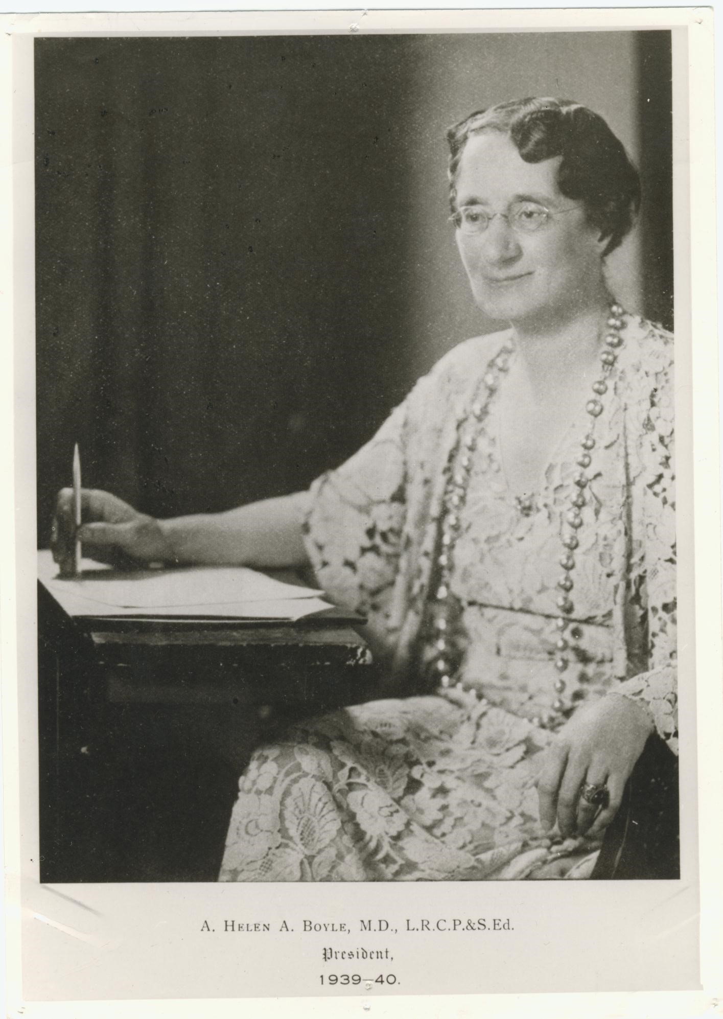 Dr Helen Boyle