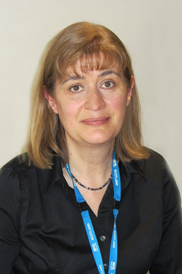 Dr Jana de Villiers