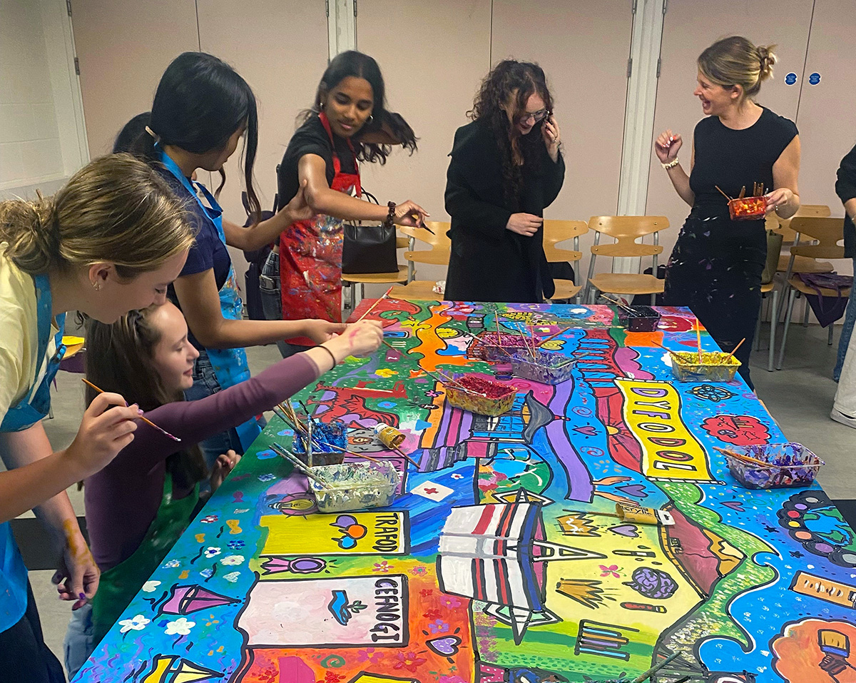 Summer school students creating art