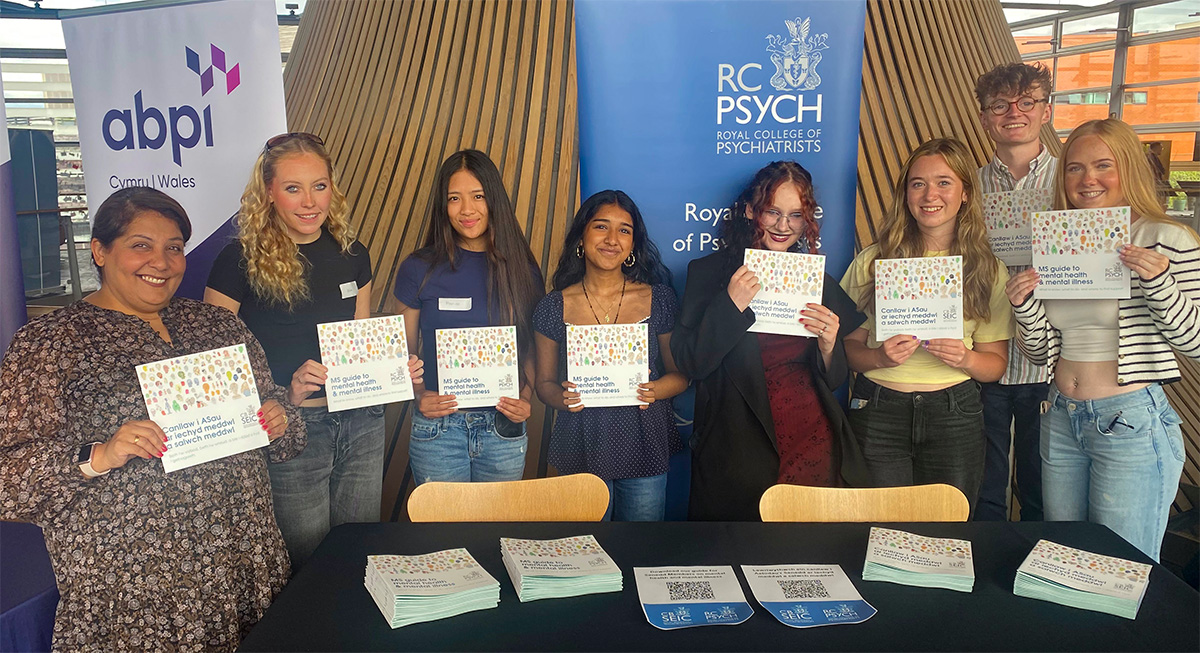 Summer school students with RCPsych staff
