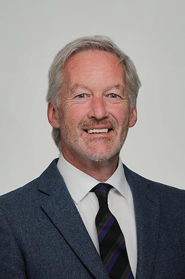 Dr Richard Wilson